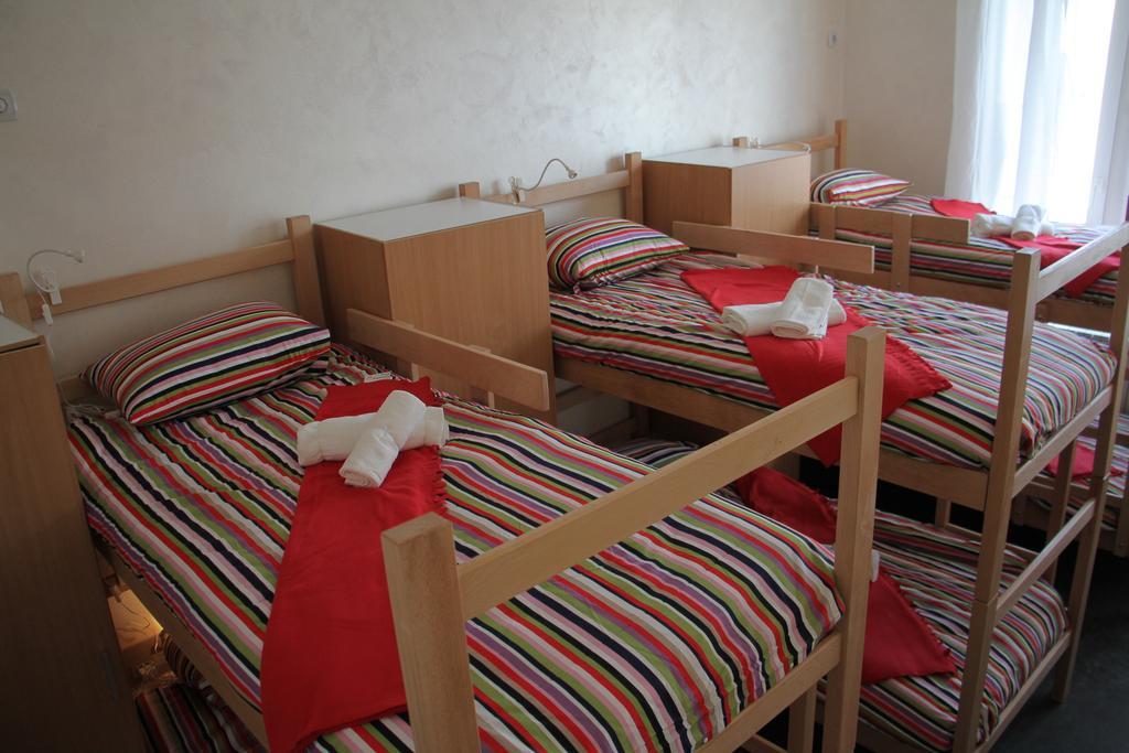 بلغراد Guest House Miss Depolo الغرفة الصورة