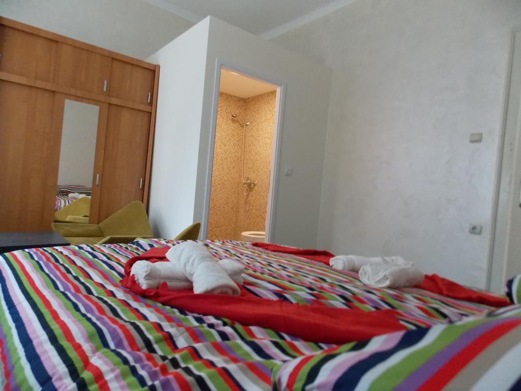 بلغراد Guest House Miss Depolo الغرفة الصورة