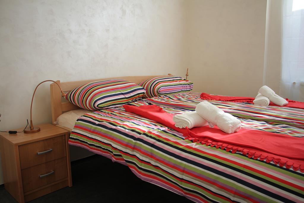 بلغراد Guest House Miss Depolo الغرفة الصورة